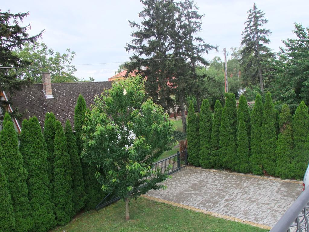 Levente Apartman Balatongyörök Exteriör bild